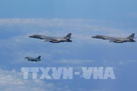 Máy bay Nhật Bản, Mỹ diễn tập chung ngoài khơi Bán đảo Triều Tiên