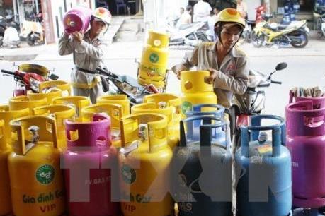 Từ 1/8, giá gas tăng 2.250 đồng/kg