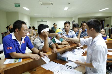 Tp Hồ Chí Minh: Chính thức tăng giá dịch vụ y tế với người không có thẻ Bảo hiểm y tế