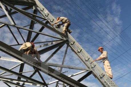 Huy động mọi nguồn lực thực hiện Tiêu chí số 4 về điện nông thôn