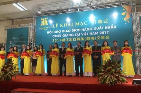 Hơn 100 doanh nghiệp tham gia Hội chợ Giao dịch hàng xuất khẩu Chiết Giang 2017