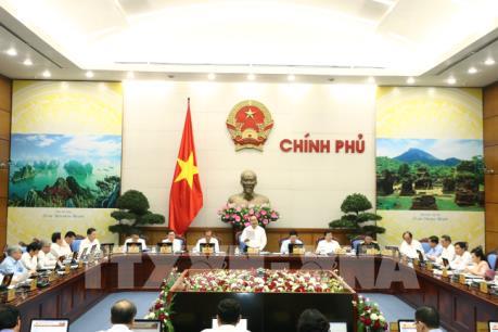 Thủ tướng Nguyễn Xuân Phúc: Tiếp tục tháo gỡ khó khăn, thúc đẩy sản xuất kinh doanh
