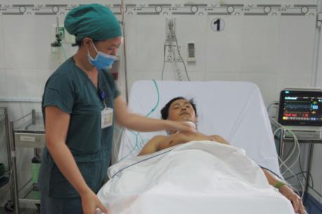 Ninh Thuận: Vợ chết, chồng nguy kịch ngay tại nhà riêng