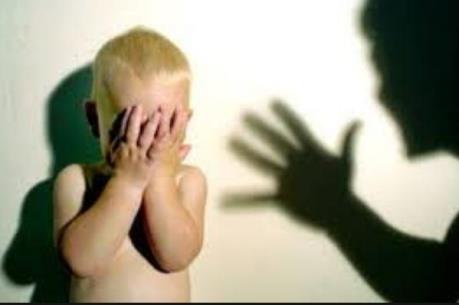 Điều tra nghi án bé trai 1 tuổi bị bạo hành dã man ở Hà Nội