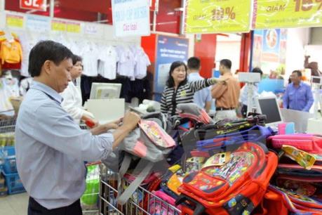 Nhiều chương trình khuyến mãi đến 50% cho mùa năm học mới