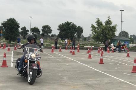 Nâng cao kỹ năng lái xe mô tô phân khối lớn an toàn