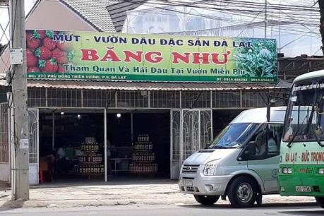 Chèo kéo du khách, 2 cơ sở kinh doanh đặc sản Đà Lạt bị phạt hơn 20 triệu đồng