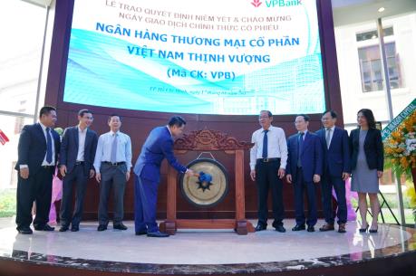 VPBank chính thức lên sàn HOSE