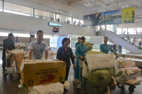 Vietnam Airlines hỗ trợ vận chuyển hàng cứu trợ lũ lụt đến Sơn La và Yên Bái