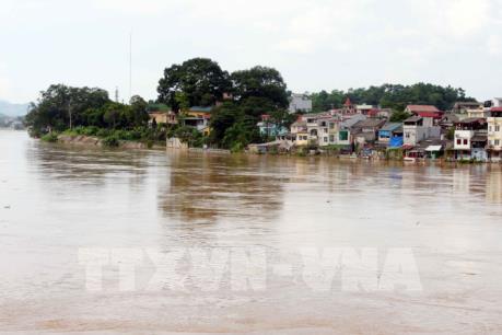 Báo động lũ trên sông Thao, sông Lô đang lên, cảnh báo lũ quét, sạt lở đất