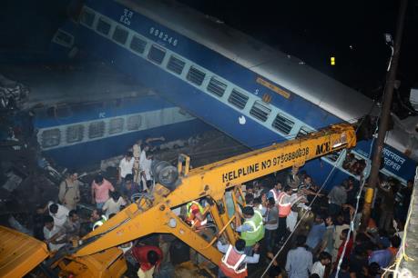 ​Vụ tai nạn đường sắt tại Ấn Độ có thể do phá hoại