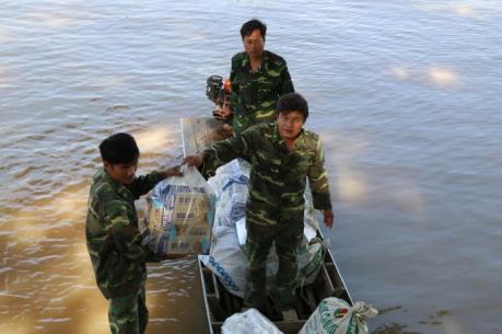 Thủ tướng: Xử lý nghiêm các vụ buôn lậu thuốc lá