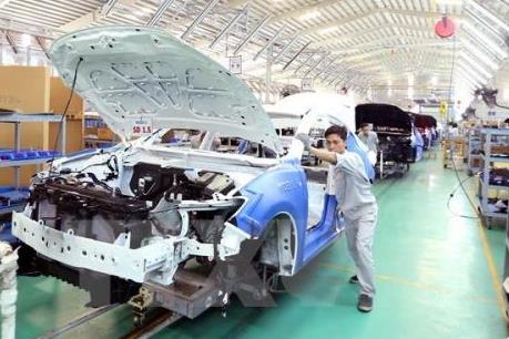 Bộ Tài chính đưa ra 2 phương án giảm thuế nhập khẩu đối với linh kiện ô tô