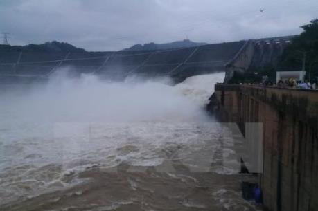 Sáng mai 26/8, mở thêm 1 cửa xả đáy hồ Tuyên Quang