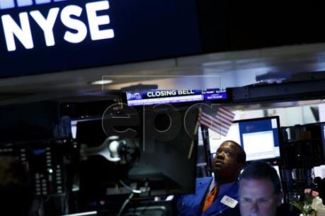 Nhìn lại thị trường chứng khoán Mỹ quần qua