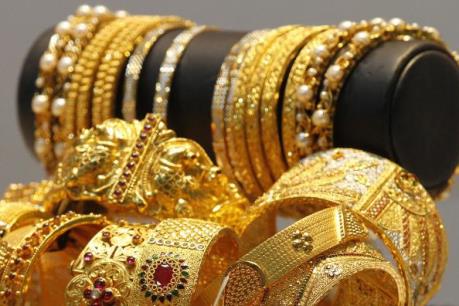 Giá vàng châu Á tăng lên mức cao nhất trong hơn một tuần