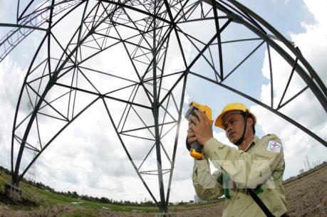 Hơn 1 vạn hộ dân ở Yên Bái vẫn “khát” điện