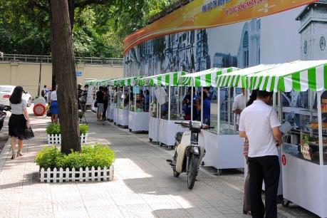 Khai trương hai phố hàng rong đầu tiên tại Tp. Hồ Chí Minh