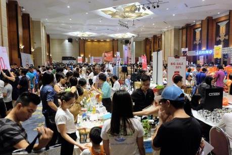 Khai mạc hội chợ khuyến mại năm 2017