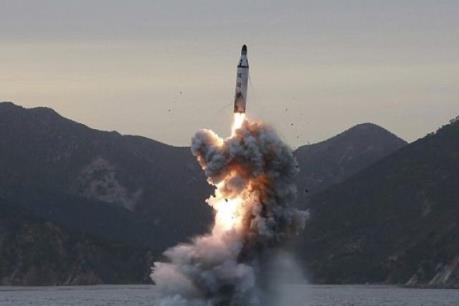 Triều Tiên giảm tầm bắn tên lửa bay qua Nhật Bản