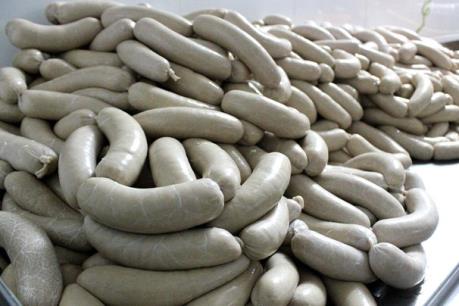 Mỹ phát hiện và thu hồi hàng tấn xúc xích chứa chất gây dị ứng