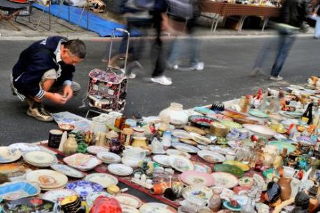 Hội chợ đồ cũ lớn nhất nước Pháp diễn ra trong sự cảnh giác an ninh cao độ