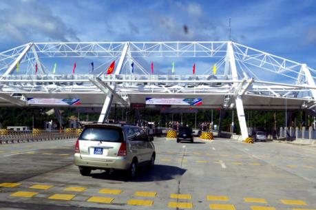 Từ 3/9, các phương tiện qua hầm Đèo Cả bắt đầu trả phí