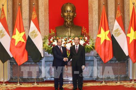 Chủ tịch nước Trần Đại Quang đón tiếp Tổng thống Ai Cập thăm cấp Nhà nước tới Việt Nam