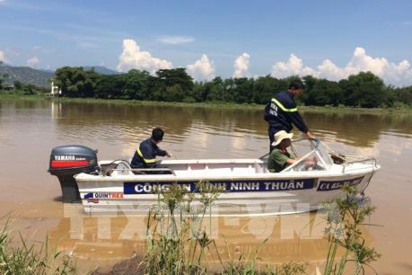 Vụ ba người mất tích trên sông Cái, Ninh Thuận: Tìm thấy thi thể đầu tiên
