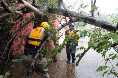 Bão Irma tiếp tục càn quét gây nhiều thiệt hại tại quần đảo của Mỹ