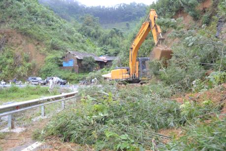 Bắc Kạn khắc phục sạt lở trên tuyến Quốc lộ 3B