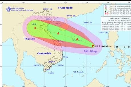 Bão số 10 đang mạnh lên