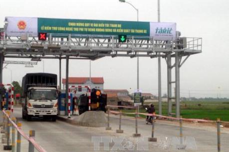 Bão số 10: Xả trạm thu phí đường bộ khu vực ảnh hưởng bão
