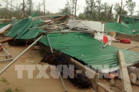 Bão số 10: Hai người bị thương vong cùng nhiều thiệt hại ở Nghệ An