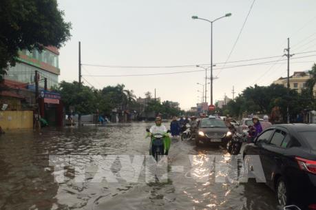 Khắc phục hậu quả do bão số 10 gây ra tại Hải Dương