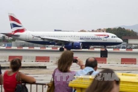 British Airways sơ tán hành khách khẩn cấp khỏi máy bay "vì lý do an ninh"