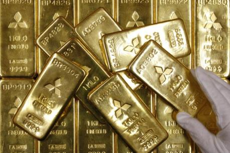 Giá vàng châu Á trượt xuống mức thấp của hai tuần