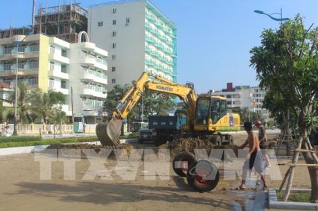 Chùm ảnh các địa phương tập trung khắc phục hậu quả do bão số 10 gây ra