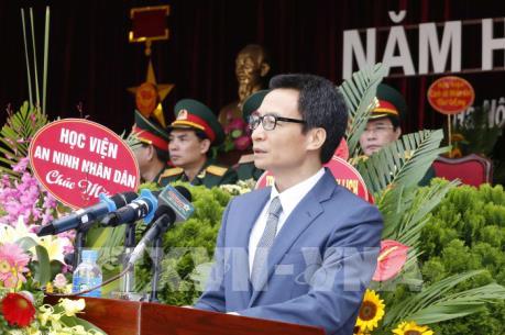 Lạm thu đầu năm học: Phó Thủ tướng Vũ Đức Đam chỉ đạo chấn chỉnh