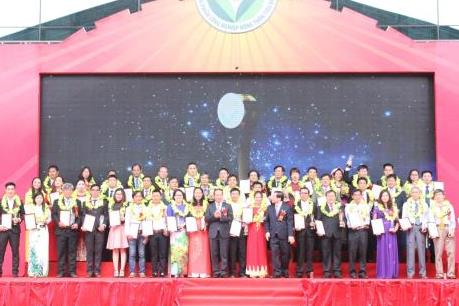Vinh danh hơn 100 sản phẩm công nghiệp nông thôn tiêu biểu 2017