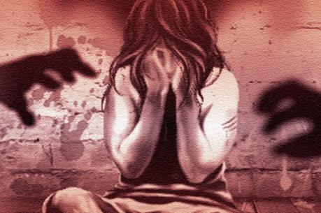 Truy tố bị can Cao Mạnh Hùng về hành vi “dâm ô đối với trẻ em”