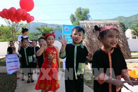 Miễn phí viễn thông và tư vấn với Tổng đài điện thoại quốc gia bảo vệ trẻ em 111