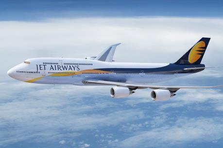  Máy bay của Jet Airways hạ cánh khẩn cấp do tin nhắn khả nghi từ điện thoại vô chủ