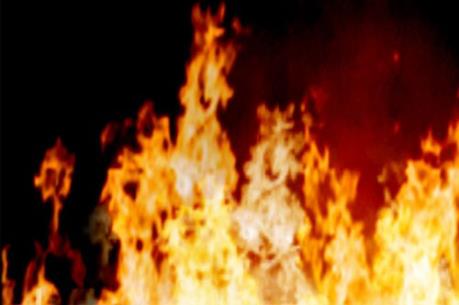 TP Hồ Chí Minh: Cháy lớn tại tiệm bán sơn, một người tử vong