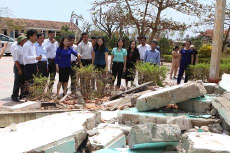 Bình Phước ủng hộ các tỉnh miền Trung gần 5 tỷ đồng