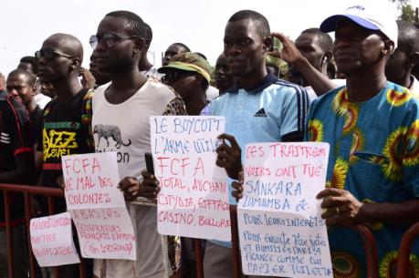 Vì sao châu Phi tẩy chay đồng tiền "thuộc địa" franc CFA?