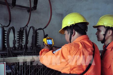 Quảng Ninh: Khoảng 3.000 hộ dân bị cắt điện tạm thời do ngập lụt