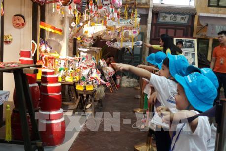 Sôi động các chương trình Trung thu truyền thống tại Hà Nội