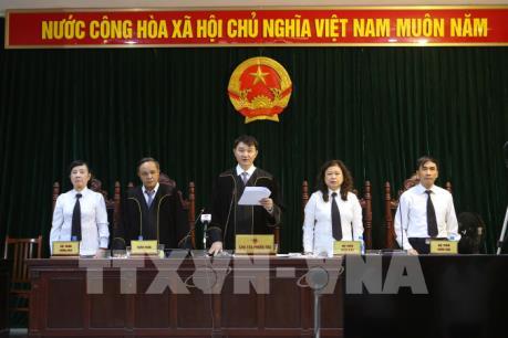 Tuyên án tử hình đối với Nguyễn Xuân Sơn, phạt tù chung thân Hà Văn Thắm