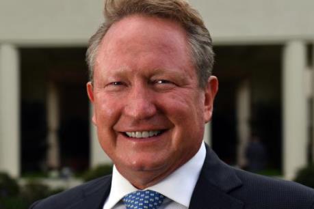 Ông trùm khoáng sản Australia kêu gọi nâng độ tuổi được phép hút thuốc lá